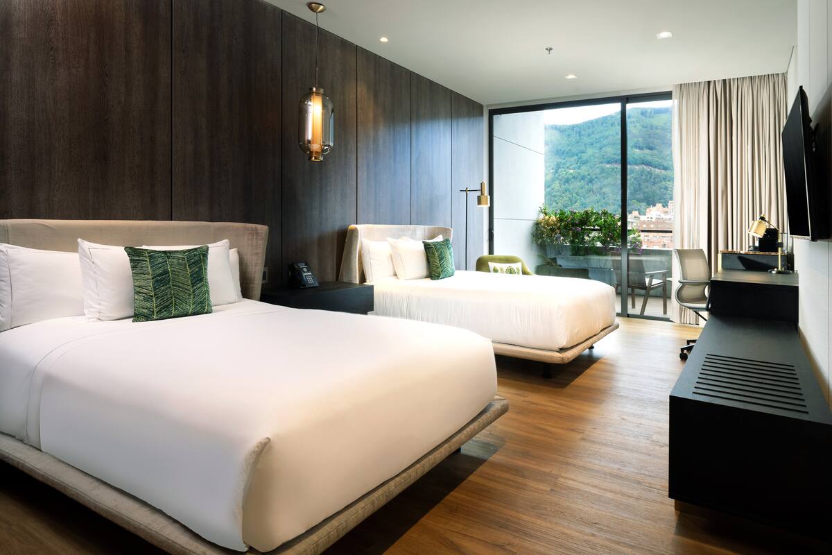 Номер в Salvio Parque 93 by Hilton